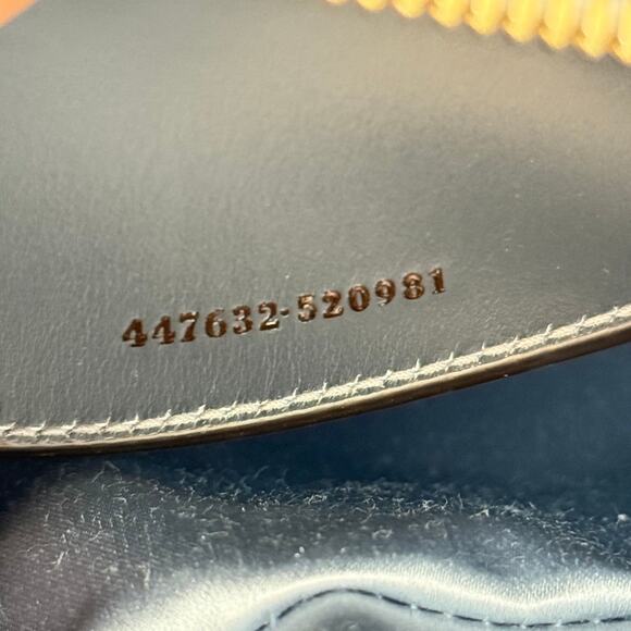 Gucci Chevron Matelasse Small GG Marmont Chain Iridescent Snow Light Blue - Picture 11 of 11